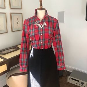 Women’s Vineyard Vines holiday plaid button down